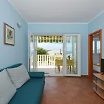 Apartamento Blue Apartment, Okrug Gornji -